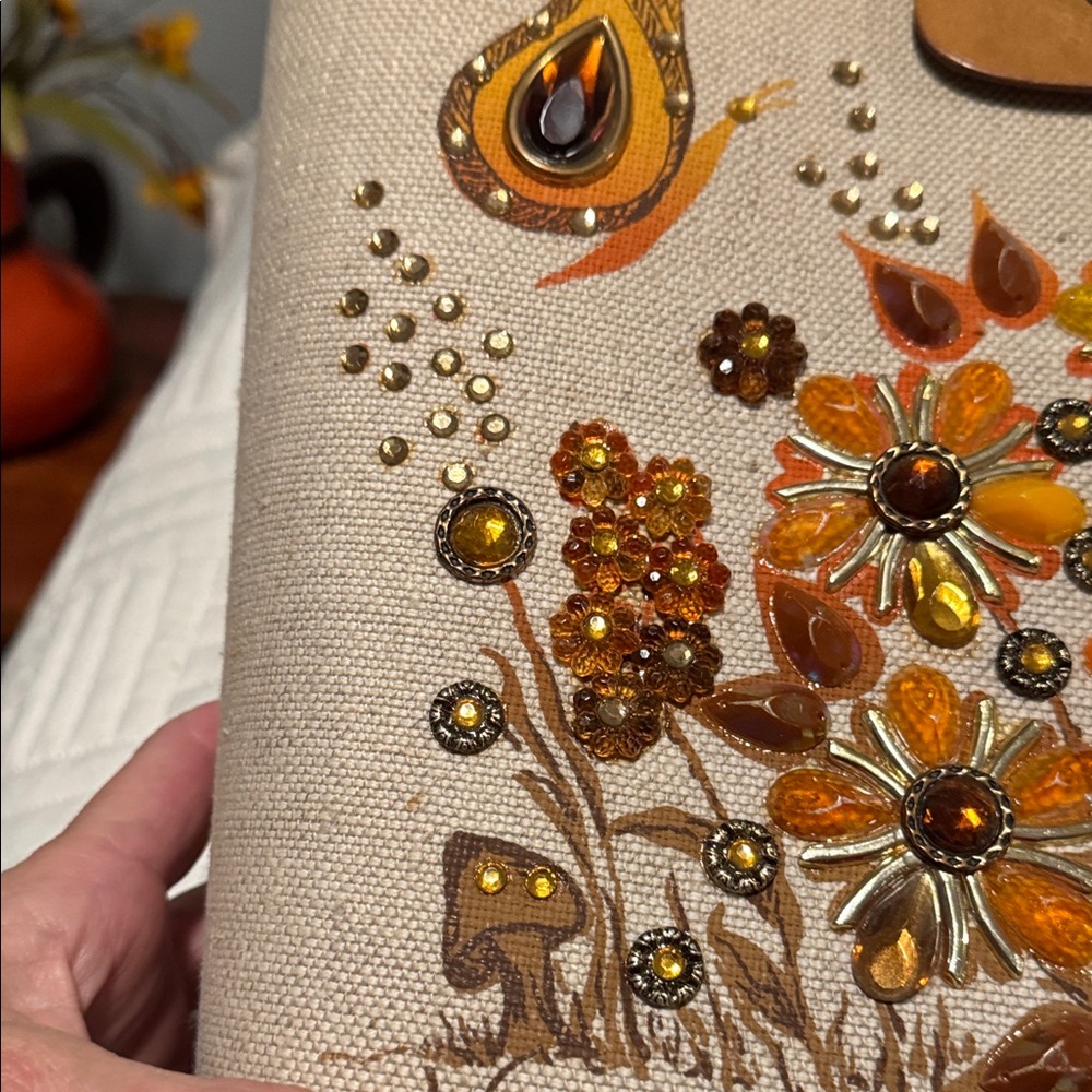 WONDERLAND  Collins of Texas jeweled oranges and golden Tote - Picture 14 of 16